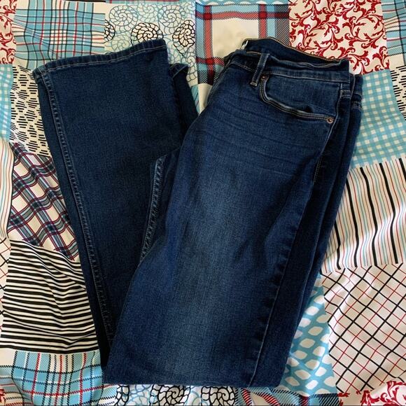 Levi 524 bootcut dark wash jeans - Picture 2 of 5